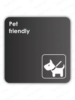Информационная табличка квадратная черная "Pet friendly|можно с животными"