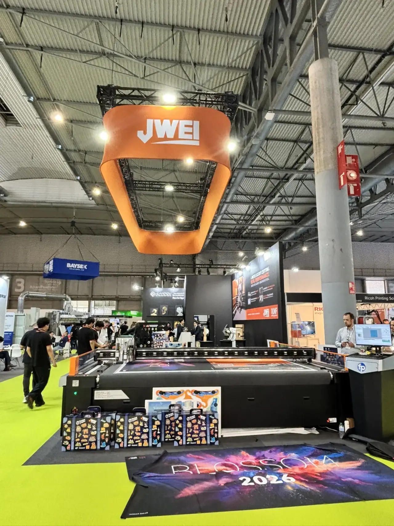 Автоматические режущие комплексы JWEI